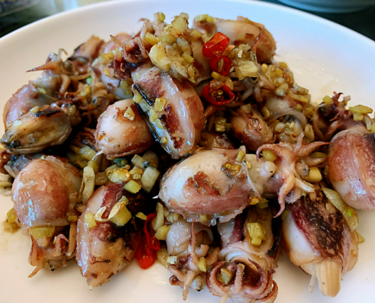 Baby Cuttlefish Tray 墨鱼仔 250g±