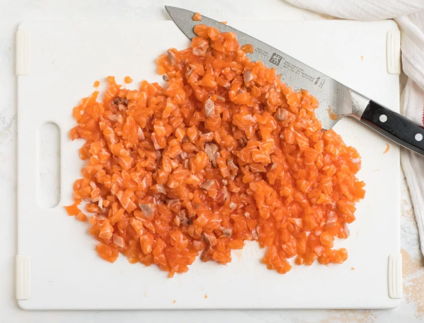 Salmon Minced Meat 三文鱼肉碎