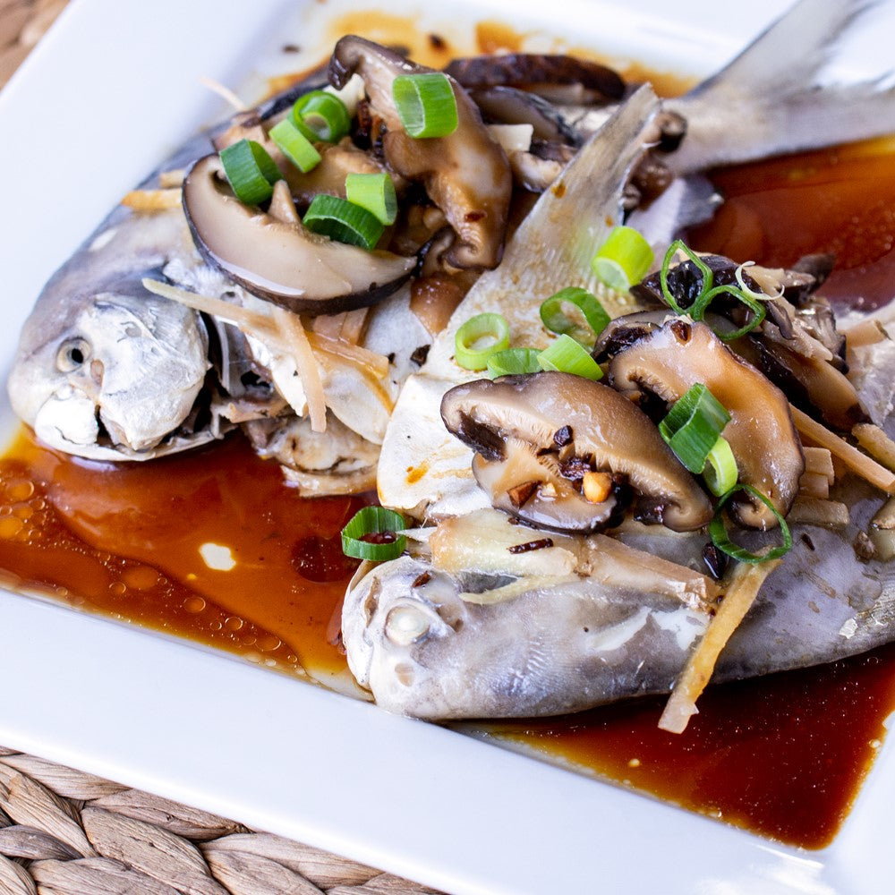 White Pomfret 白鲳 (Whole Fish)
