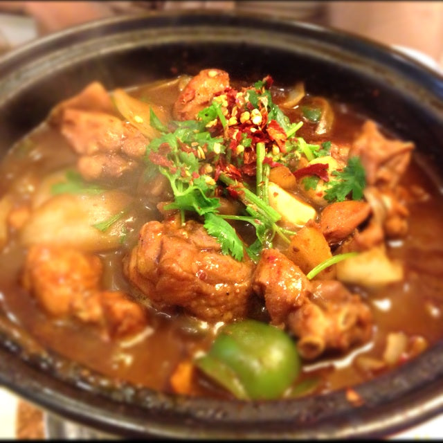 Supreme Chicken Hot Pot 大总管鸡公煲 5-6pax