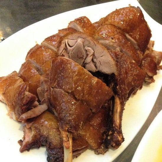 Smoked Duck (Half) 烟熏鸭 (半) 500g±